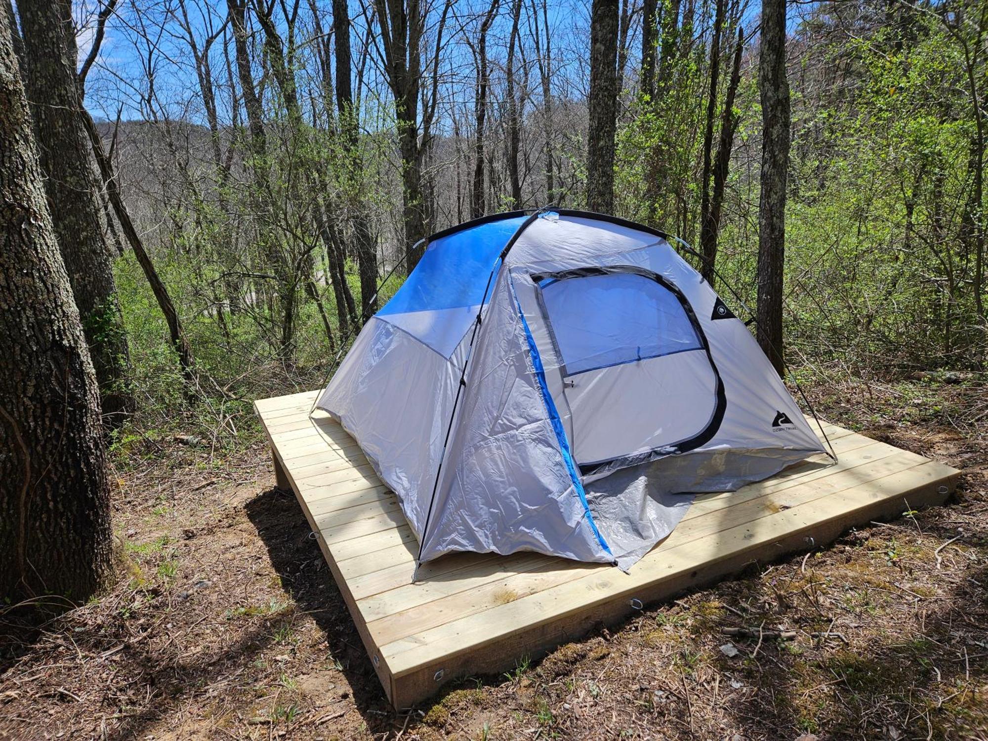 Cardinal Cove Campsite At Hocking Vacations - Tent Not Included Logan Eksteriør billede