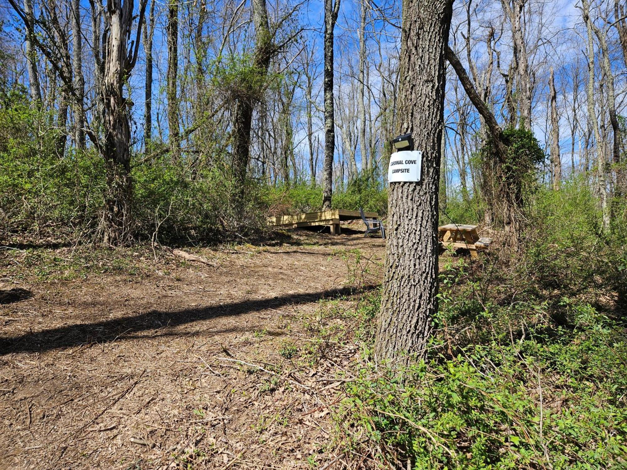 Cardinal Cove Campsite At Hocking Vacations - Tent Not Included Logan Eksteriør billede