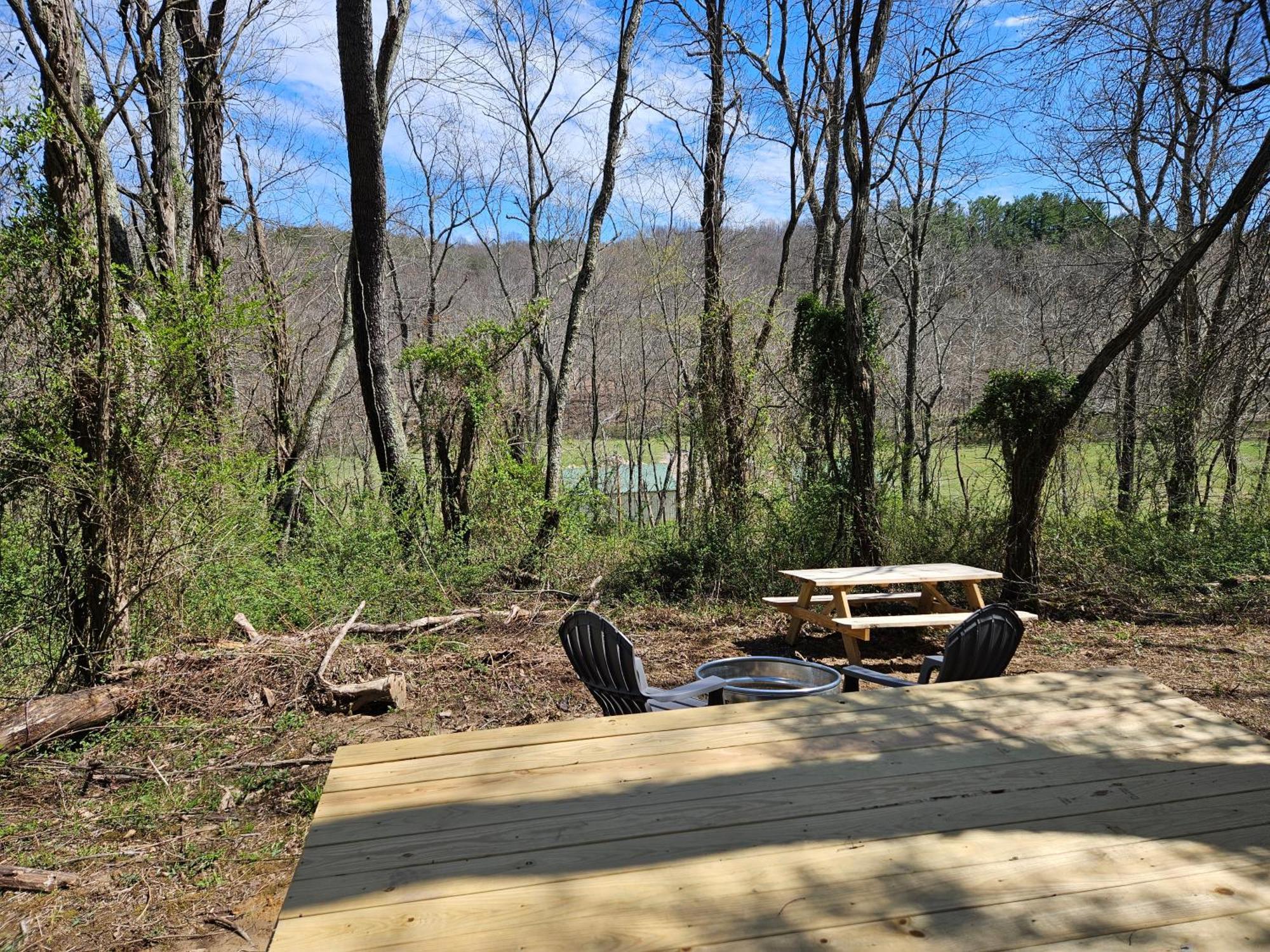 Cardinal Cove Campsite At Hocking Vacations - Tent Not Included Logan Eksteriør billede